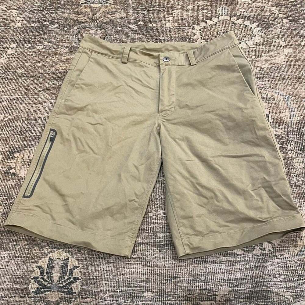 The North Face Mens 32 Khaki Flat Front Hiking Shorts Zip Pocket Cotton Sorona